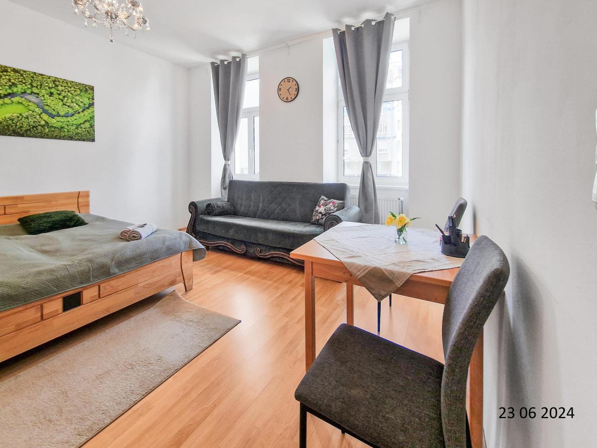 Elegant Three-Bedroom Suite Viena Exterior foto