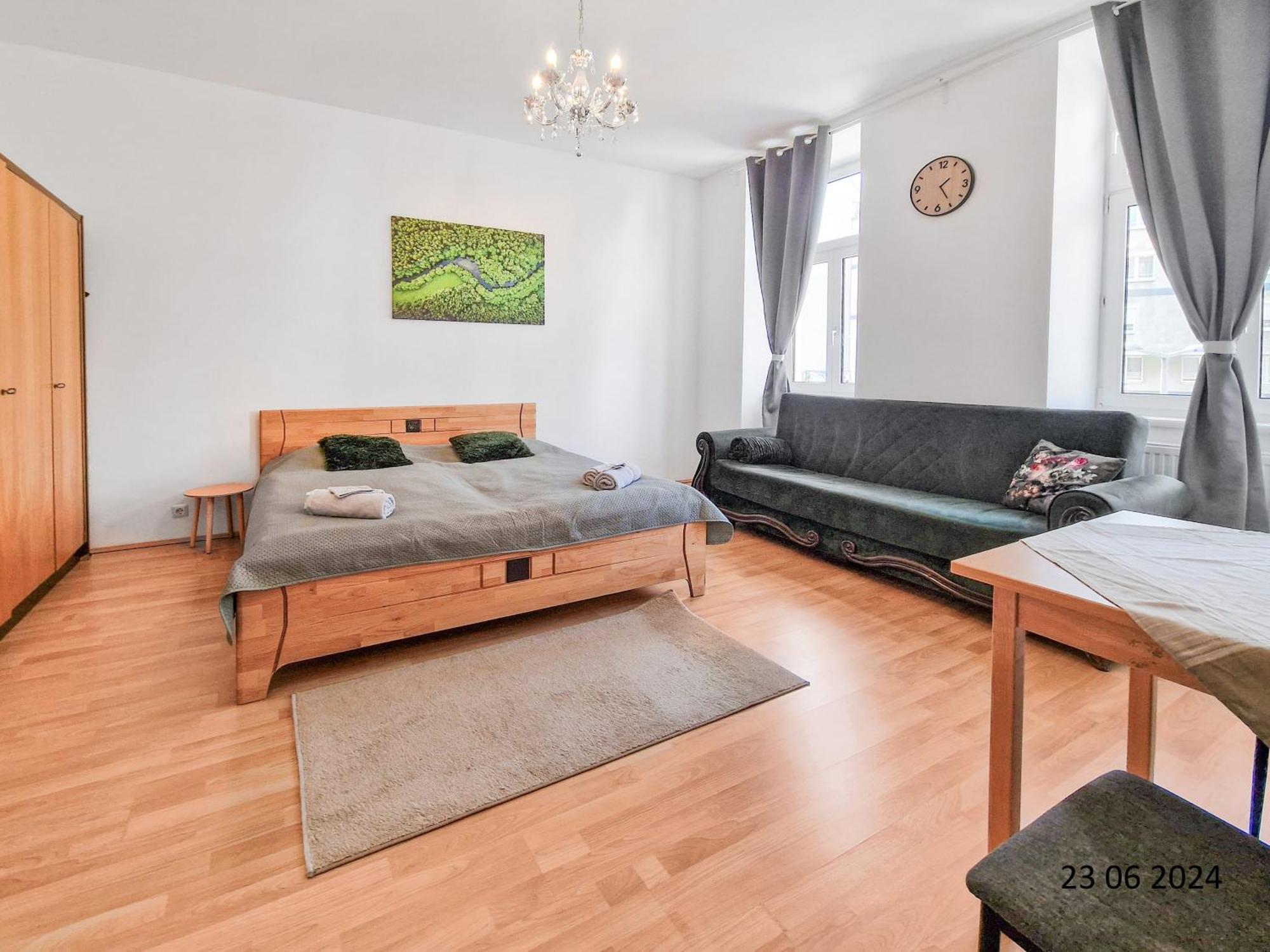 Elegant Three-Bedroom Suite Viena Exterior foto